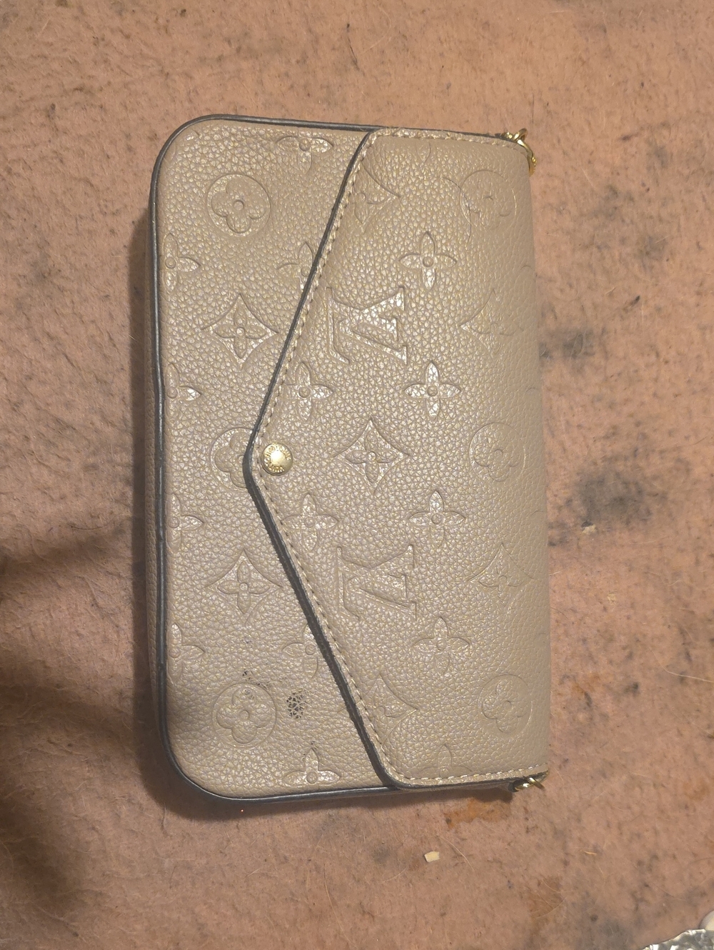 Louis VUITTON Pochette Félicie IN TURTLEDOVE